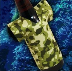 New 🛒 Bars T-Shirt Style Bottle Cooler - Camo Forest 🔥