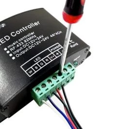 Best reviews of 🥰 Bars 18-Key Remote LED RGB Music & Audio Controller - RF Technology ⭐ 23 Best reviews of 🥰 Bars 18-Key Remote LED RGB Music & Audio Controller - RF Technology ⭐ -BARS Sales Store led control music rf 18 key music led controller screwdriver fix 800x